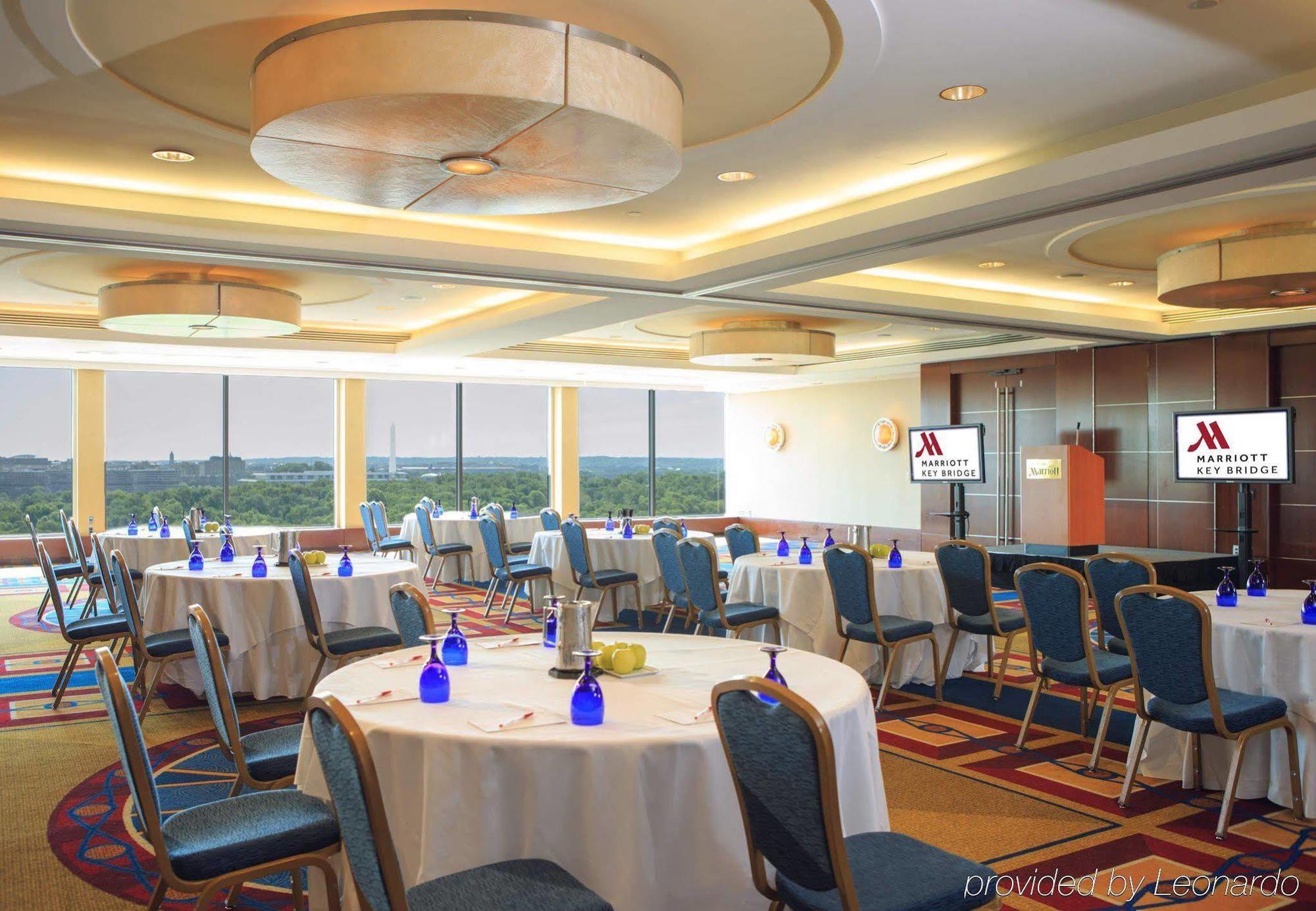 Key Bridge Marriott Otel Arlington Dış mekan fotoğraf