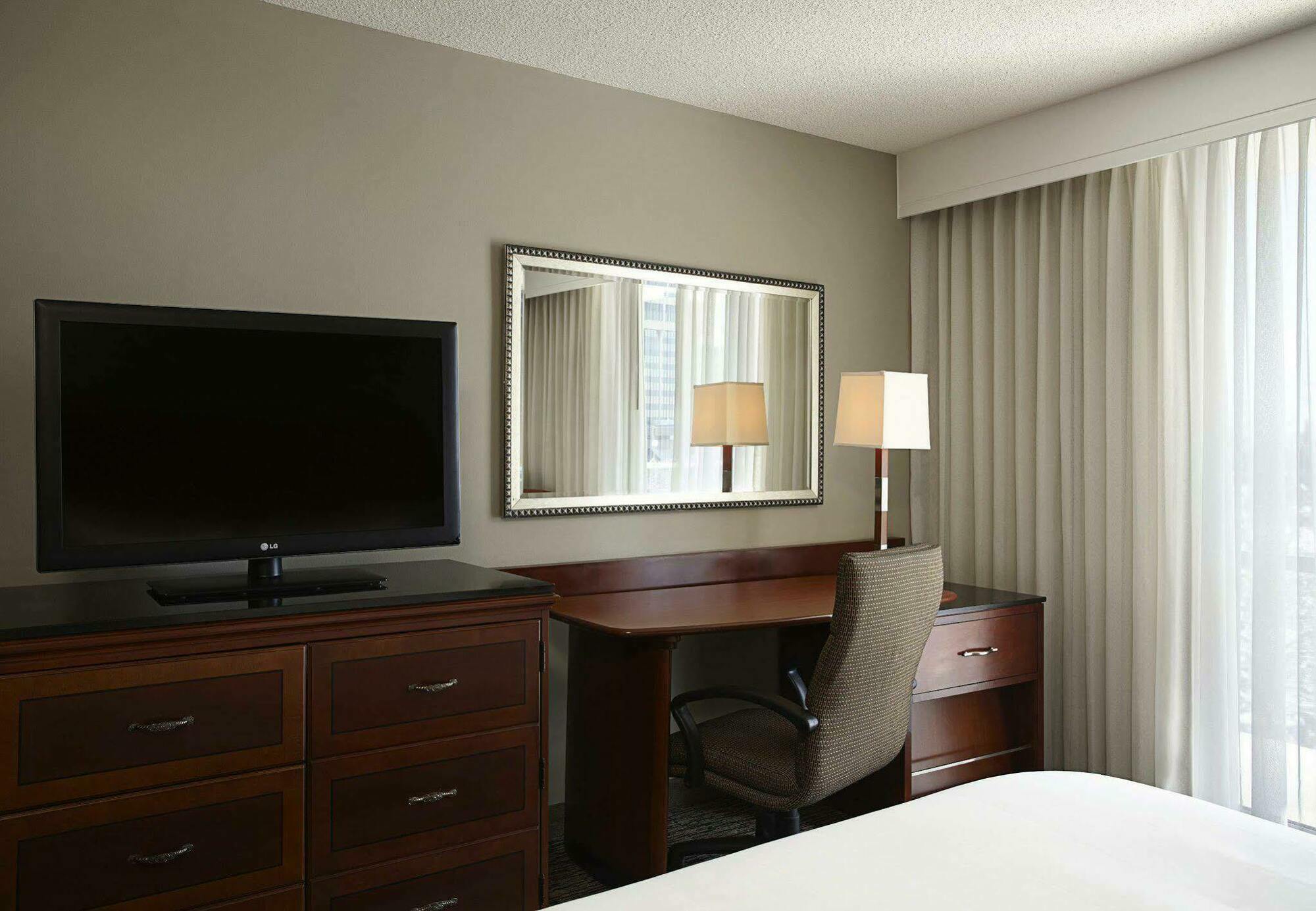 Key Bridge Marriott Otel Arlington Dış mekan fotoğraf
