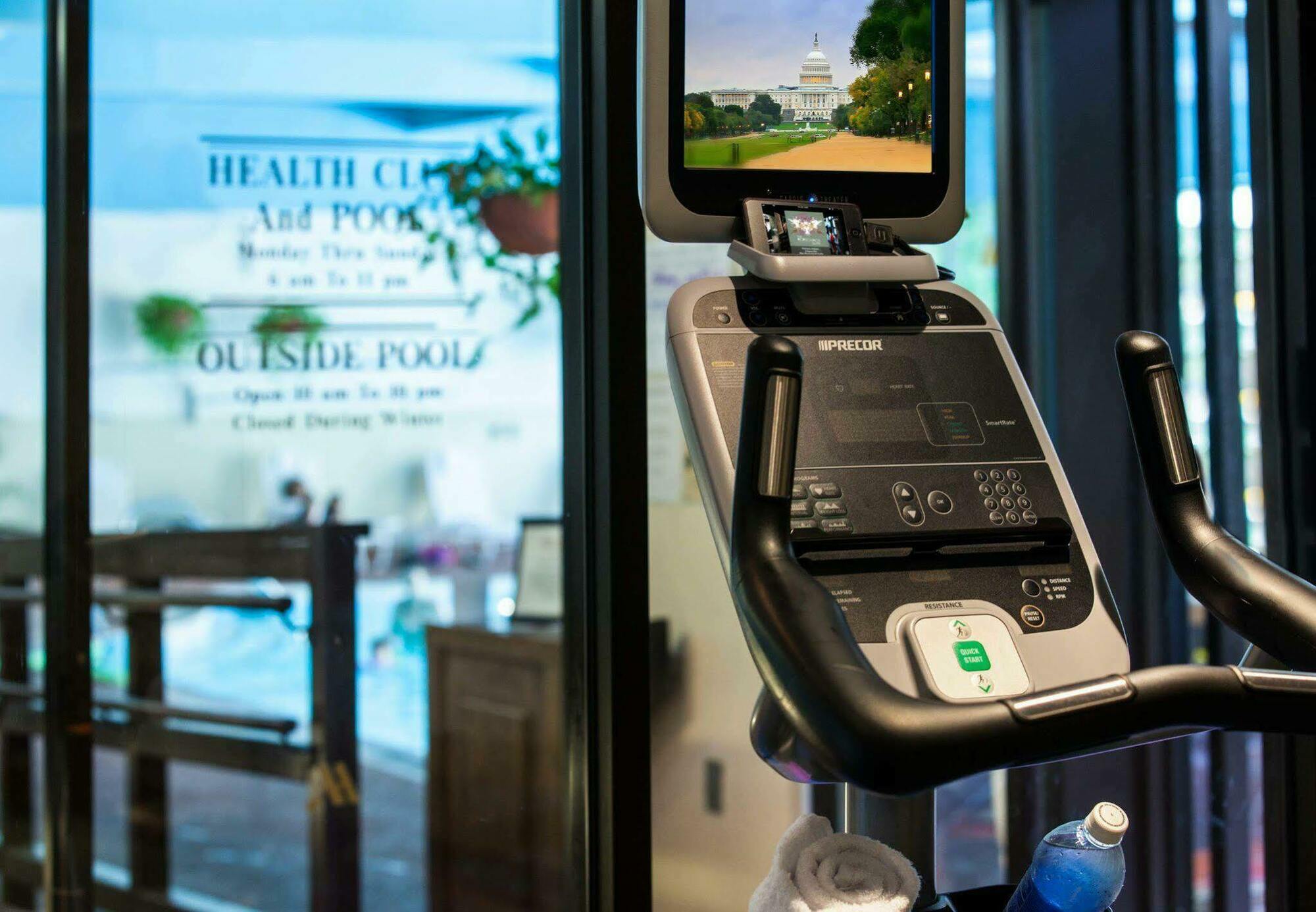 Key Bridge Marriott Otel Arlington Dış mekan fotoğraf